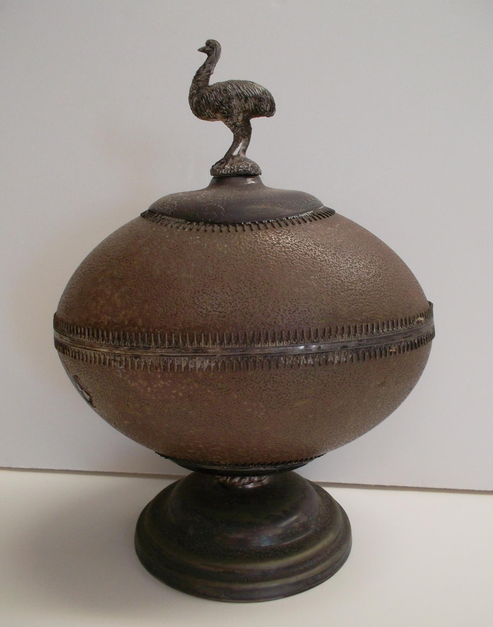 Decorative furnishings Tairawhiti Museum